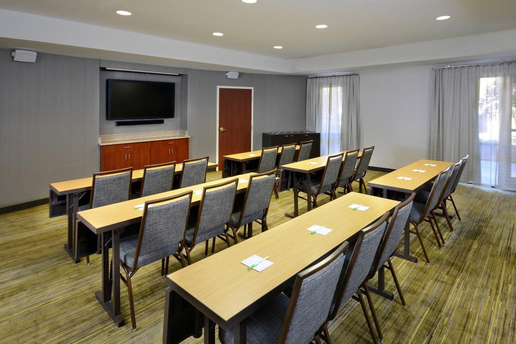 Courtyard Danville Bagian luar foto